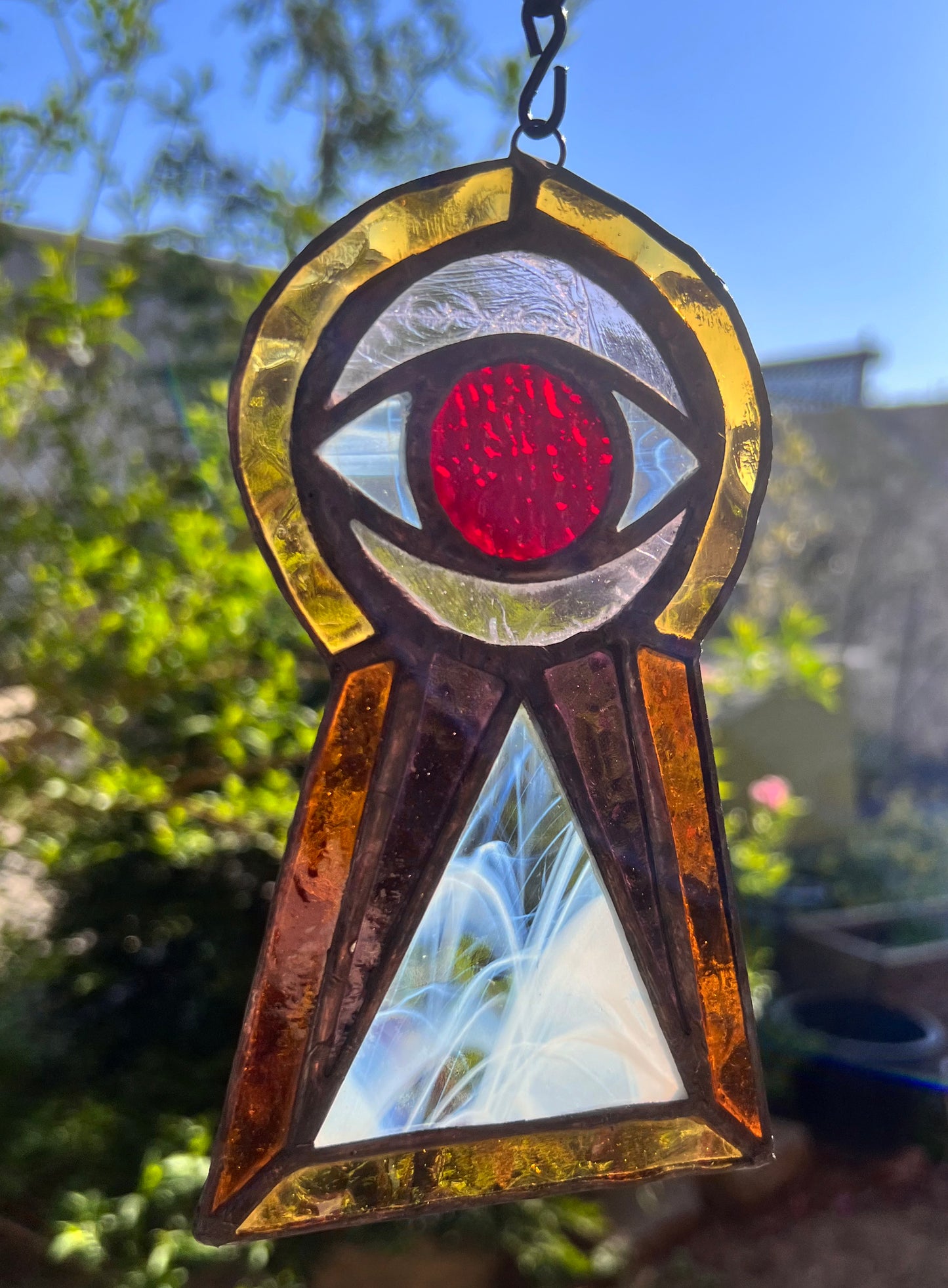 Keyhole Creeper Stained Glass