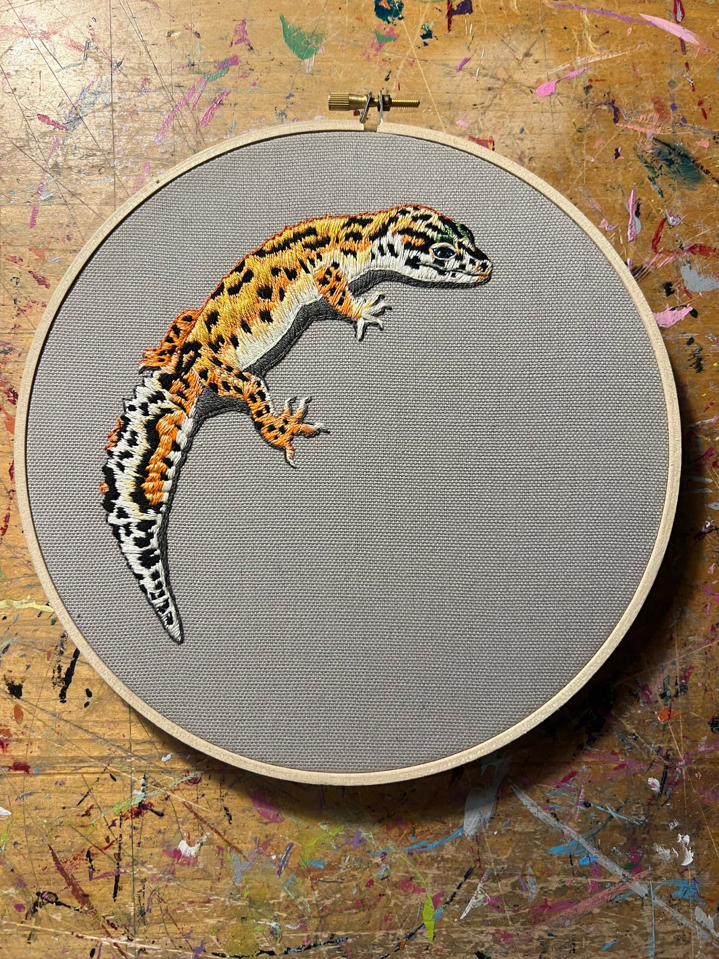 A Very Polite Leopard Gecko- Original Hand Embroidery