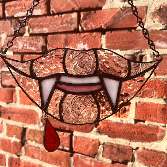 Clear Patterned Vamp Lips Stained Glass