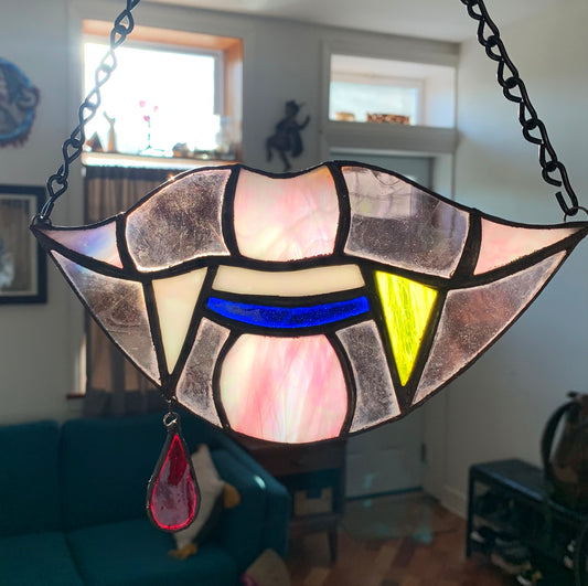 Kelly Kapowski Vamp Lips- Original Stained Glass